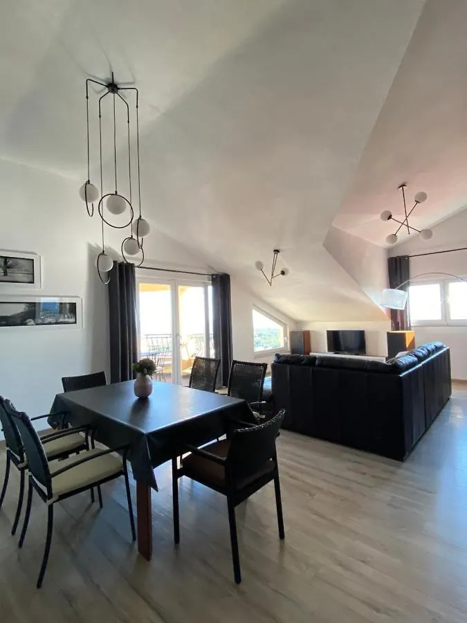 Penthouses Panorama New Translation 0*,  Chorvatsko
