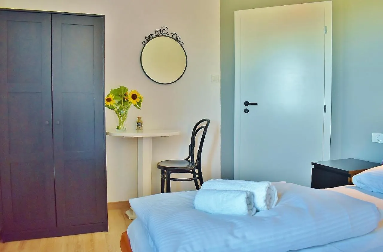 Penthouses Panorama New Translation